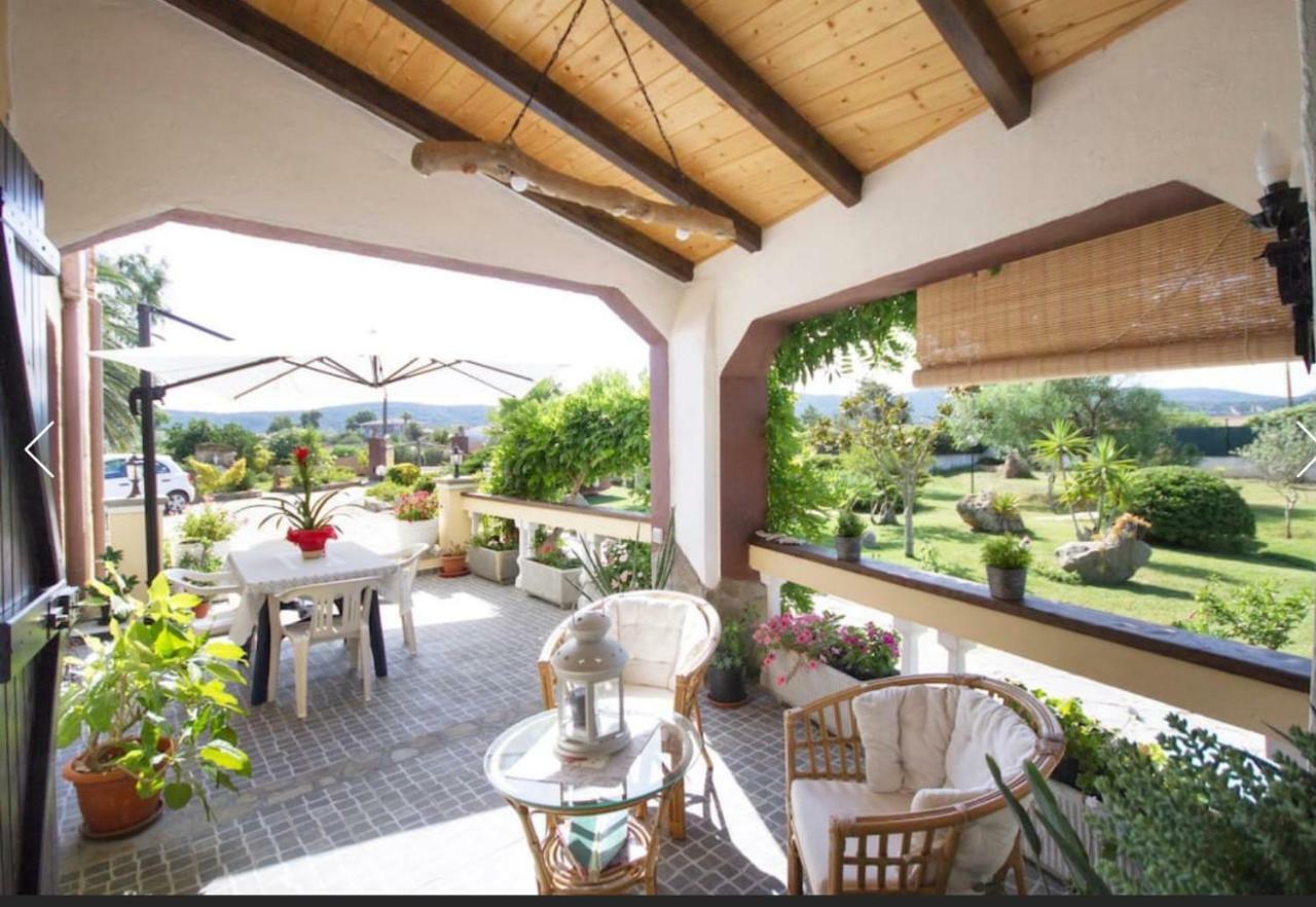 Vila Casa Vacanze La Guzzetta Ranch Canaglia Exteriér fotografie