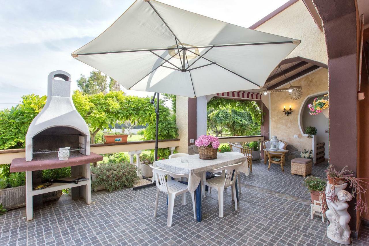 Vila Casa Vacanze La Guzzetta Ranch Canaglia Exteriér fotografie