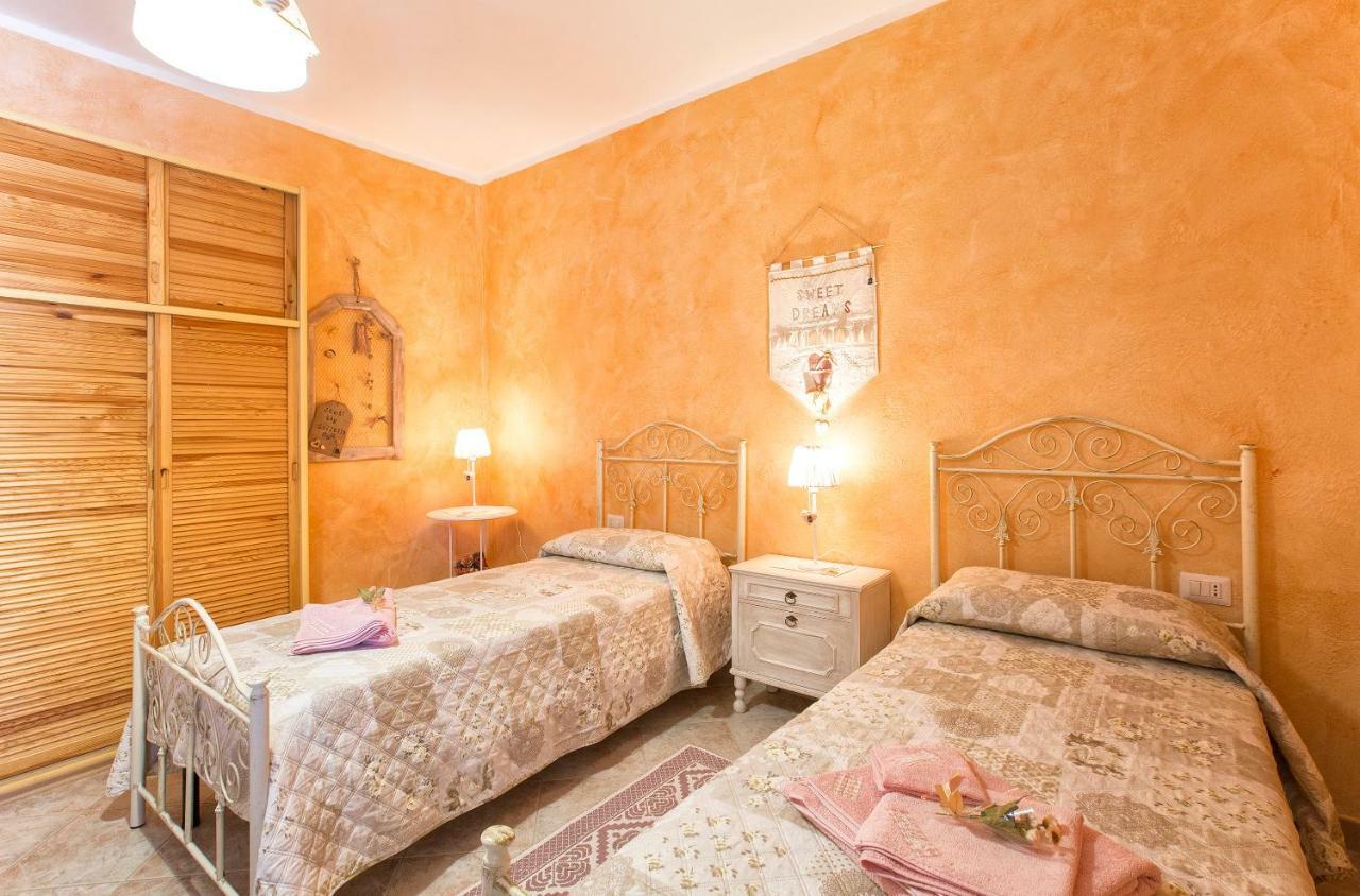 Vila Casa Vacanze La Guzzetta Ranch Canaglia Exteriér fotografie