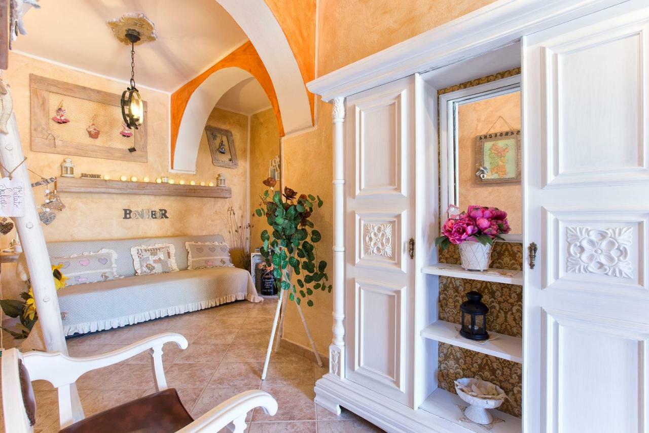 Vila Casa Vacanze La Guzzetta Ranch Canaglia Exteriér fotografie